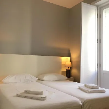 Baixa Chiado Áurea Apartment-3
